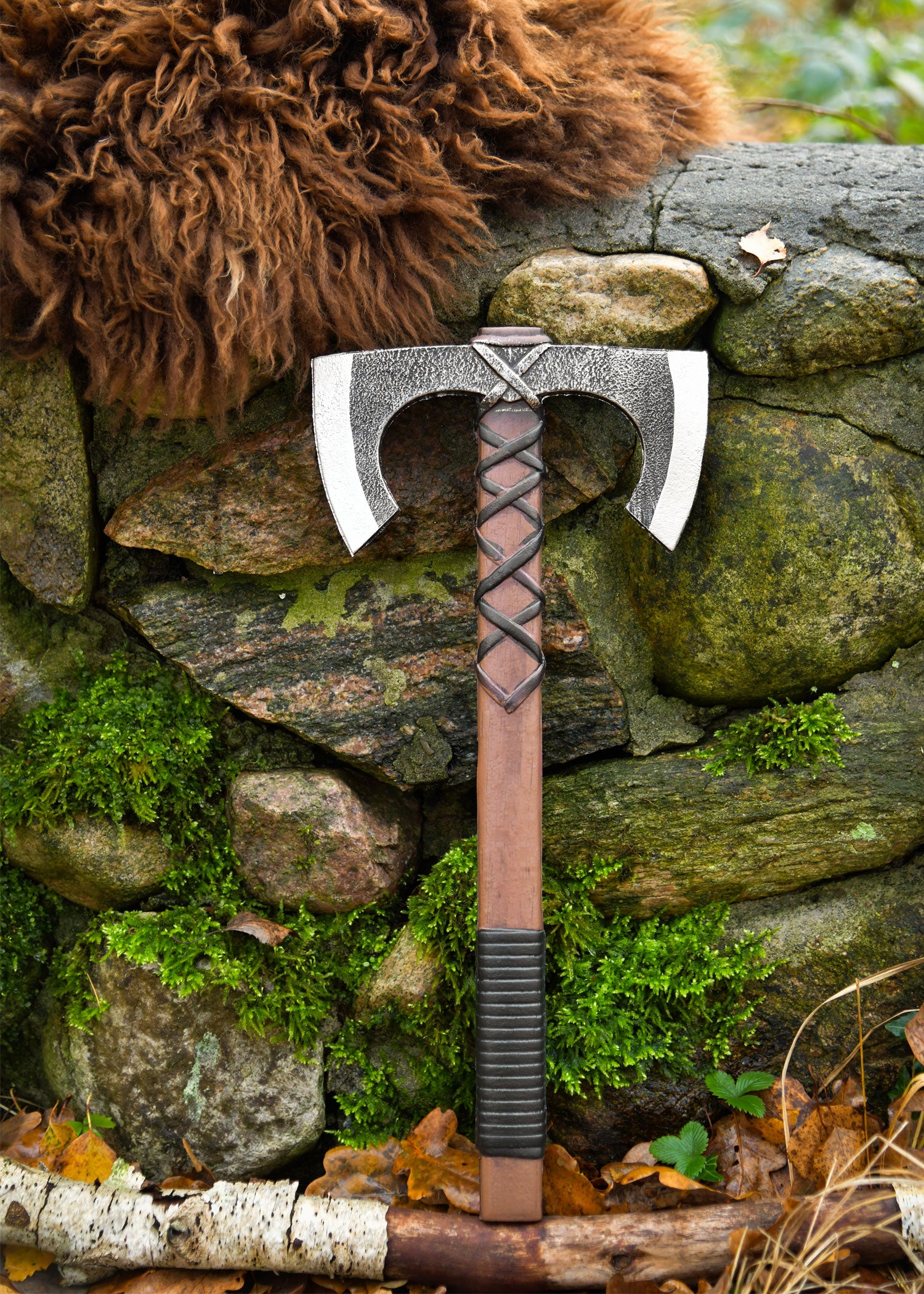 Jorvak - kaksiteräinen viikinkikirves 42cm (LARP)