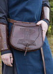 Nahkainen vyölaukku Thorin vasara -koristeella
