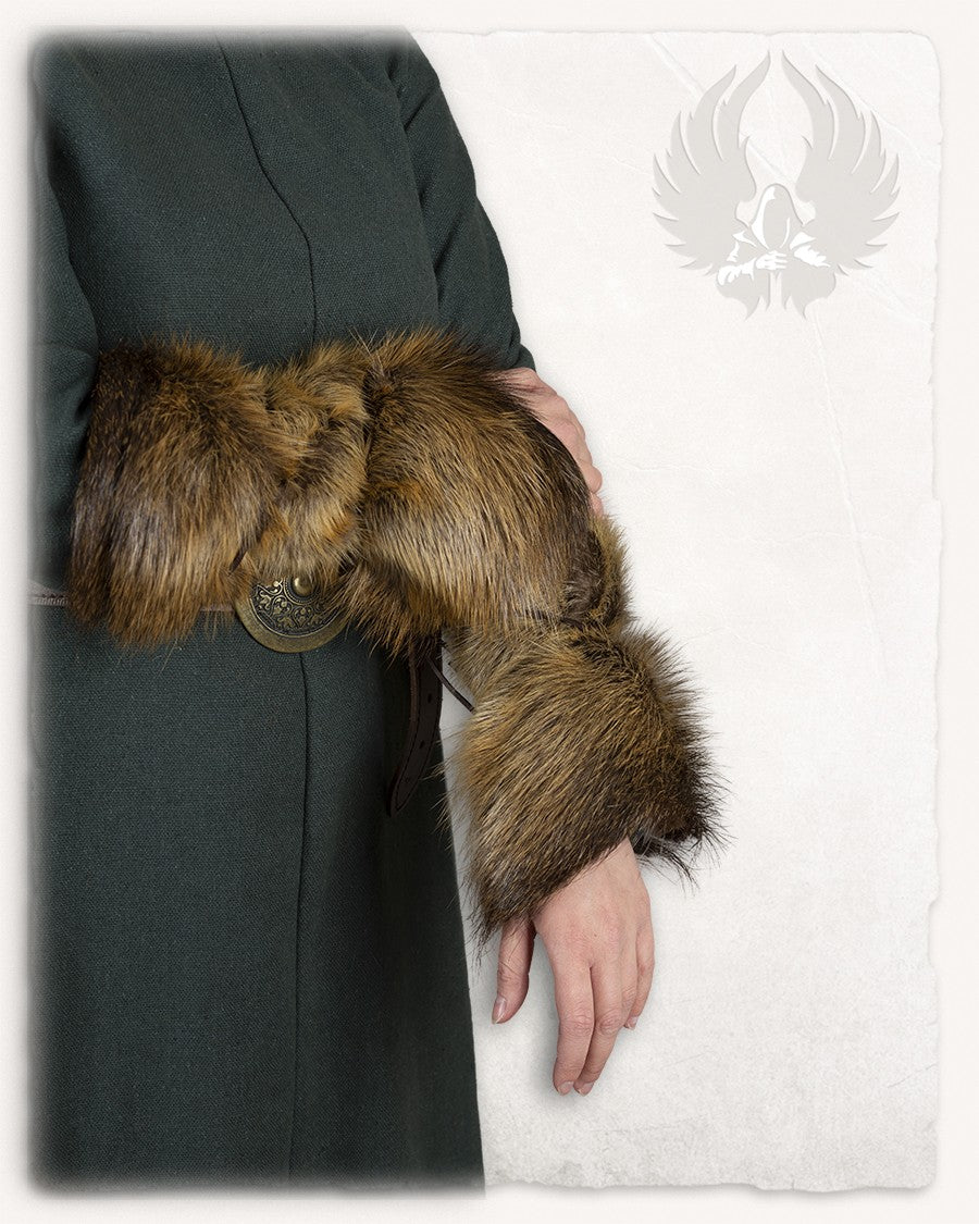 Nutrianahkaiset käsikääreet