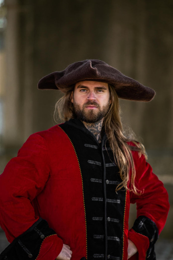 Hugo-huopahattu, tricorne-malli, villahuopaa